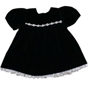Bb's Vintage Black Velvet Puff Sleeve Dress with White Lace Trim 18 Months